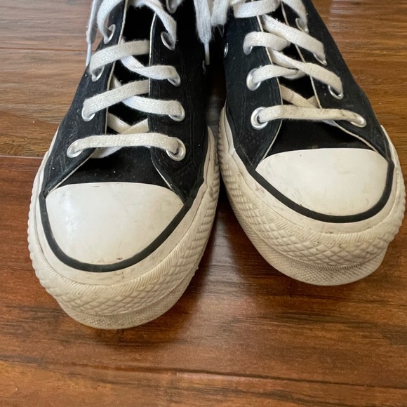 Converse Black Platform High Top Sneakers - Size 7.5 Women’s - Picture 6 of 9
